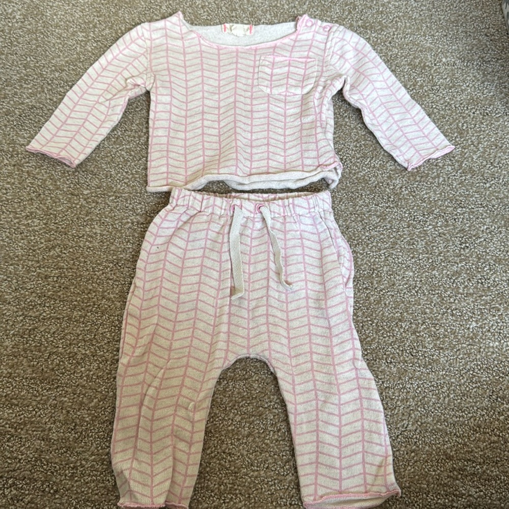 EGG New York 3 months onesies set